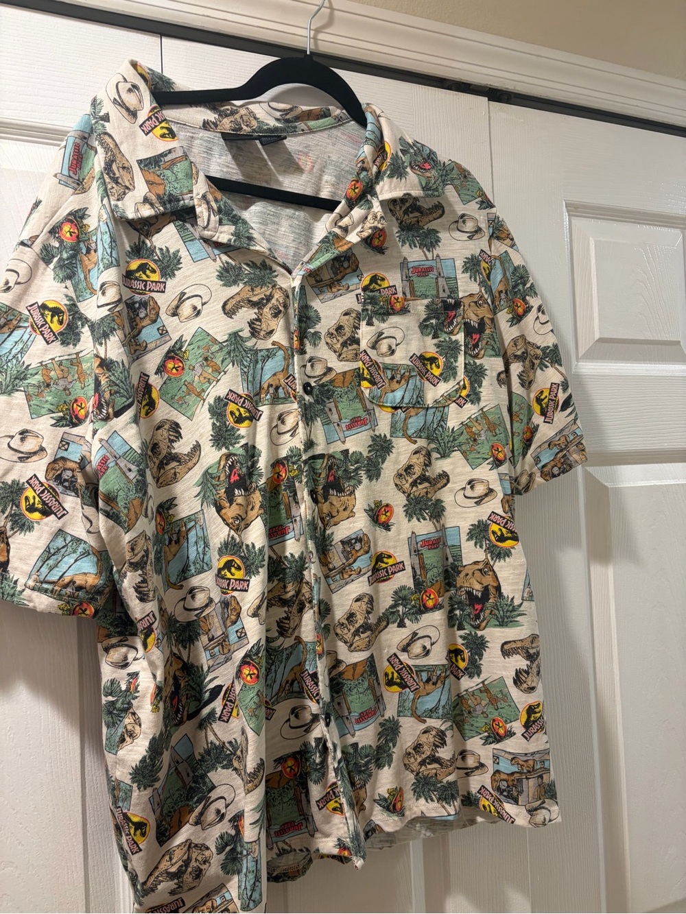 Men's Jurassic Park Short-Sleeve Camp Shirt